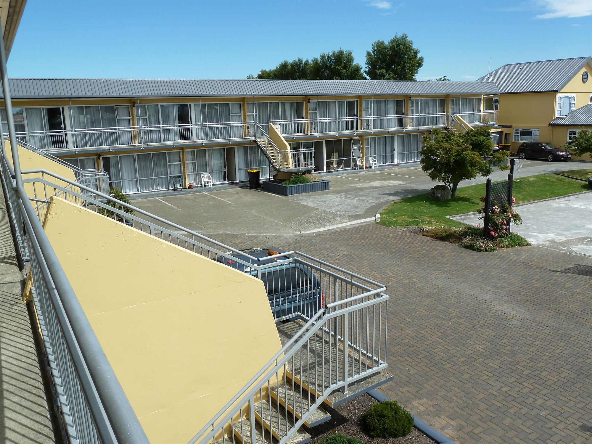 Monarch Motel Invercargill Exterior photo